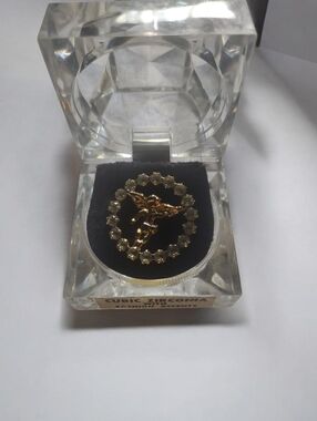 Cubic Zirconia Gold Tone Guardian Angel Lapel Pin